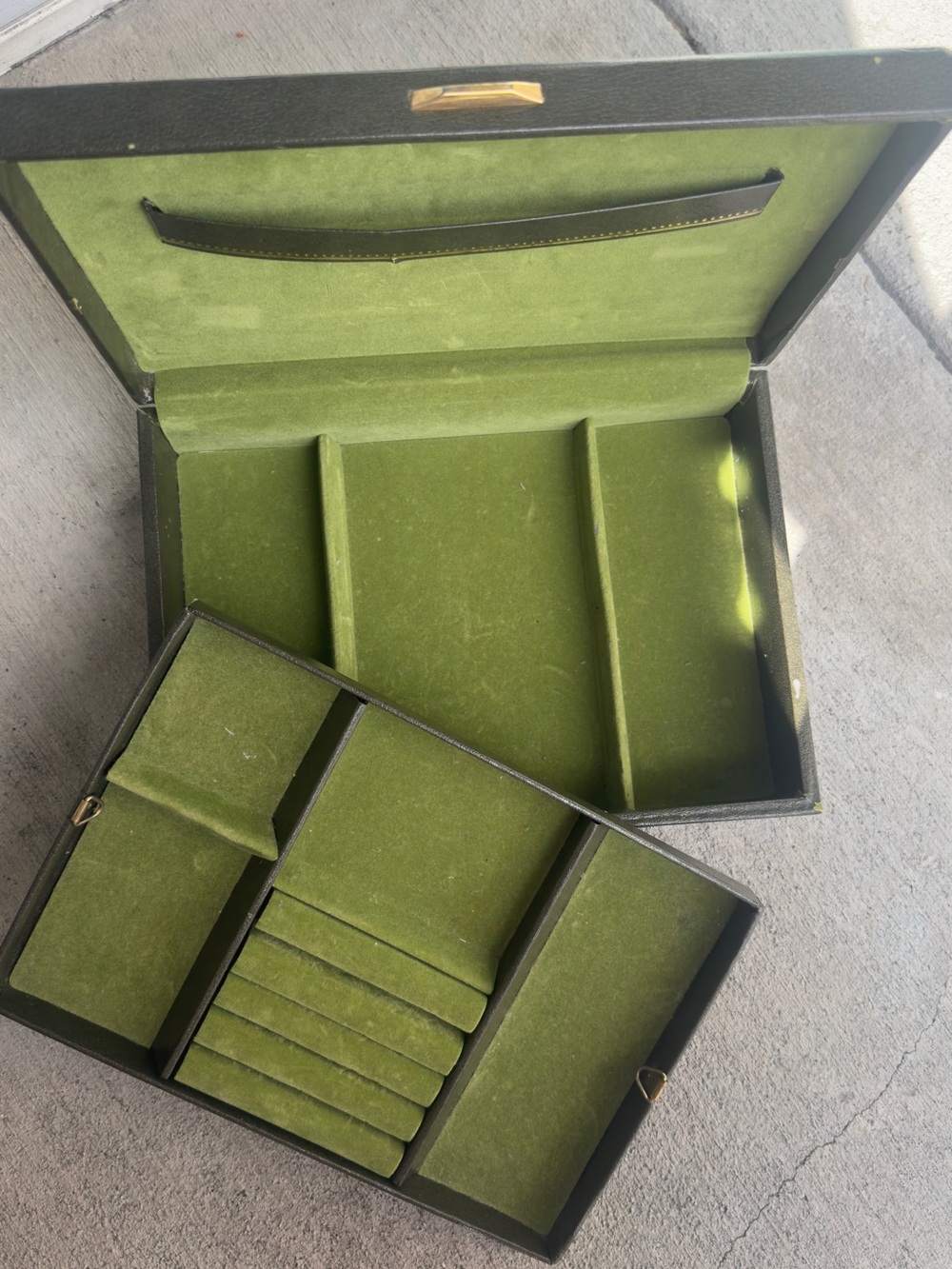 Buxton Jewelry Box, 8x11